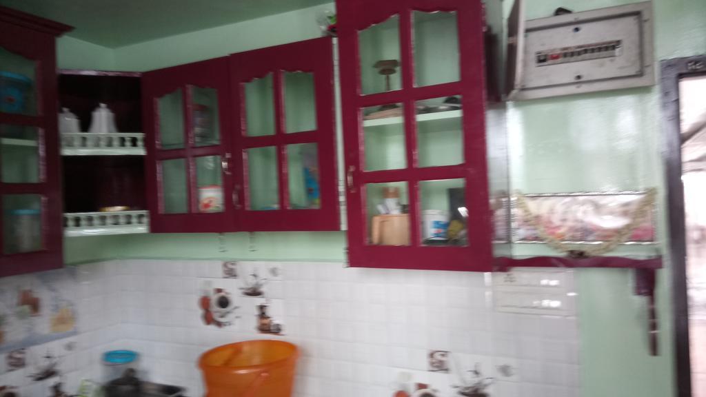 Vaishnav Tours Hotel Alappuzha Екстериор снимка